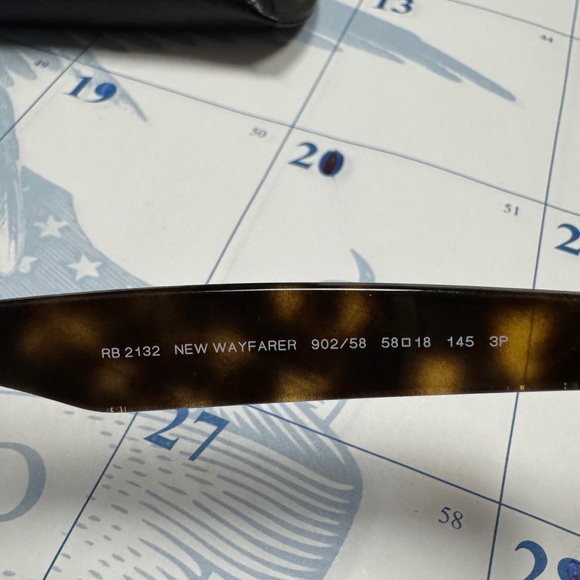 Ray-Ban POLARIZED RB 2132 New Wayfarer 58/18 Dark Tortoise Sunglasses ~Rare Size - Picture 10 of 11